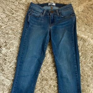 Paige Verdugo Ankle Jeans